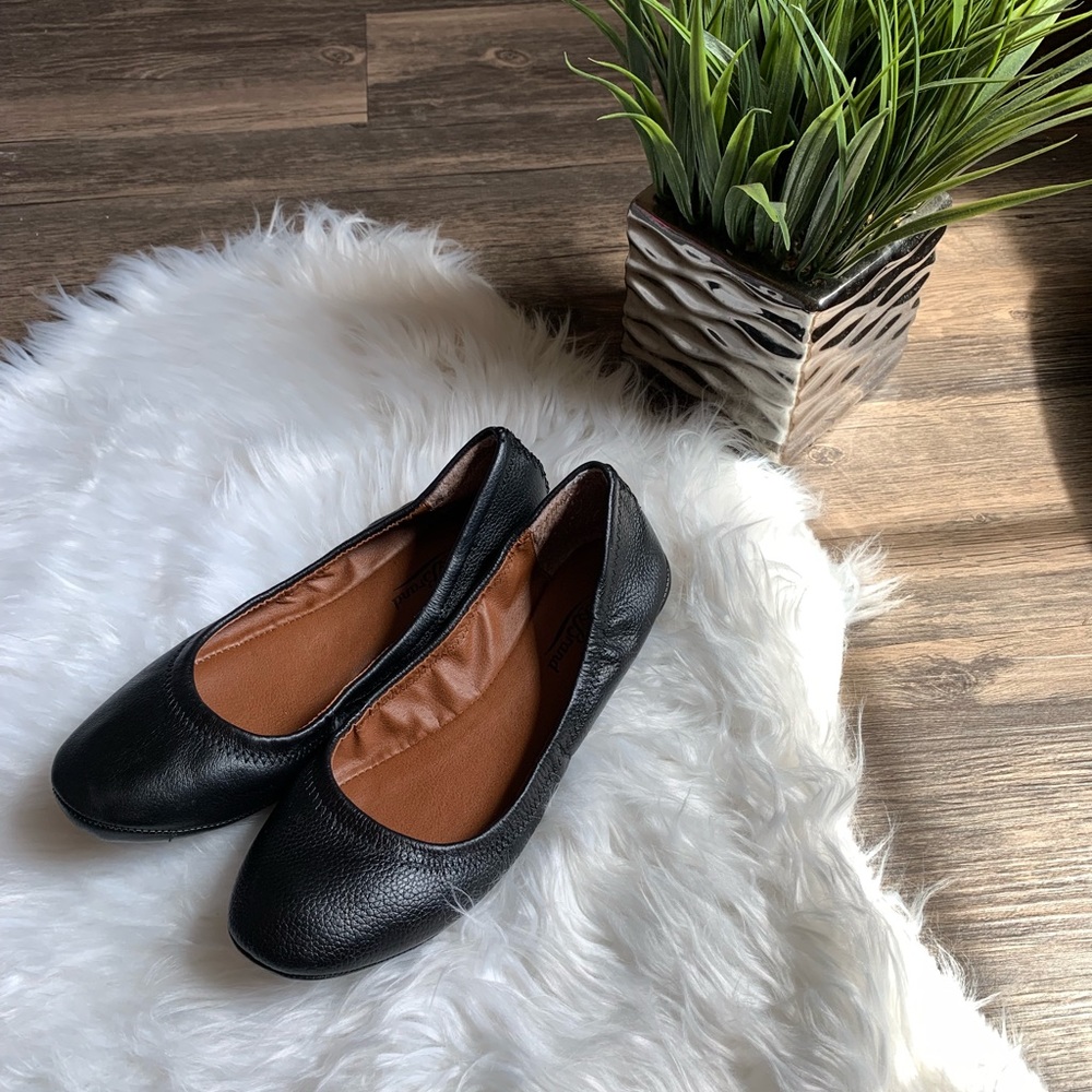 Women’s Lucky Brand Flats | Size 7